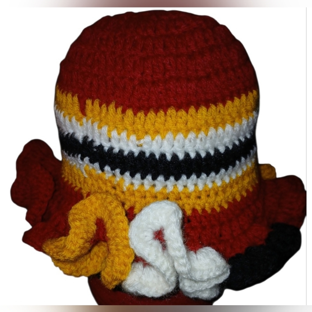 NWT Handcrafted W. Commanders Crochet Ruffle Hat. - Picture 4 of 8